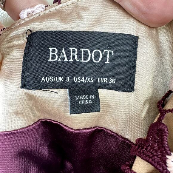 Bardot NWOT Dahlia Purple Lace Asymmetrical Cocktail Silhouette Sheath Dress - Picture 6 of 7